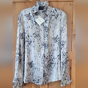 St. John Blouse NWT Beautiful!